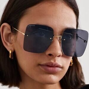 New,  GUCCI Sunglasses GG1147S 001 Authentic